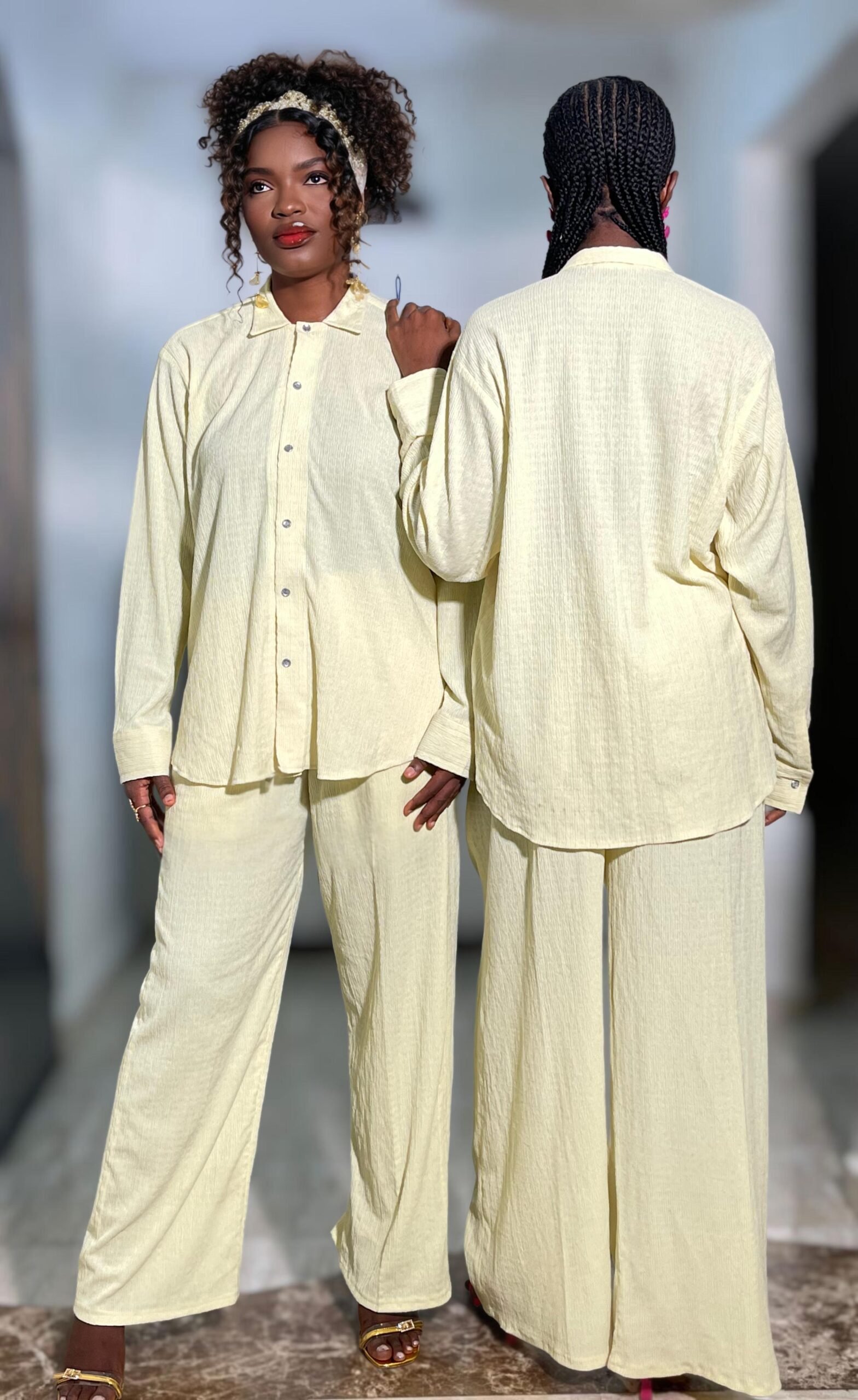 Women's Crinkled Textured 2-Piece Button-Up Set - Image 2