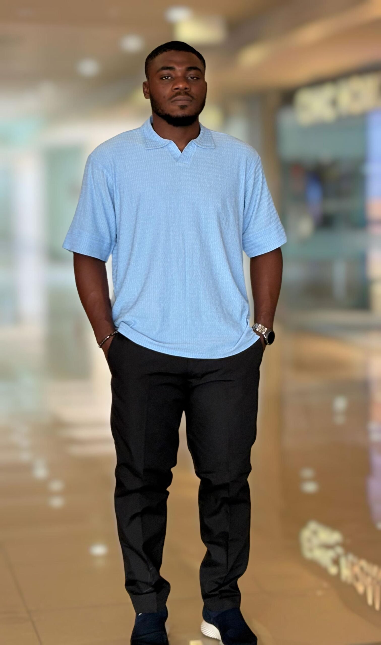 Men’s Casual Short-Sleeve Textured Shirt - Image 2